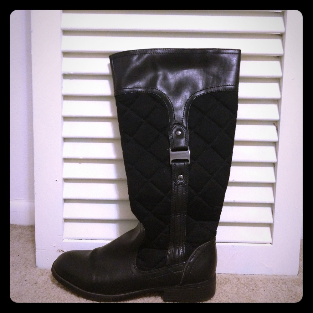 Life Stride black boot's